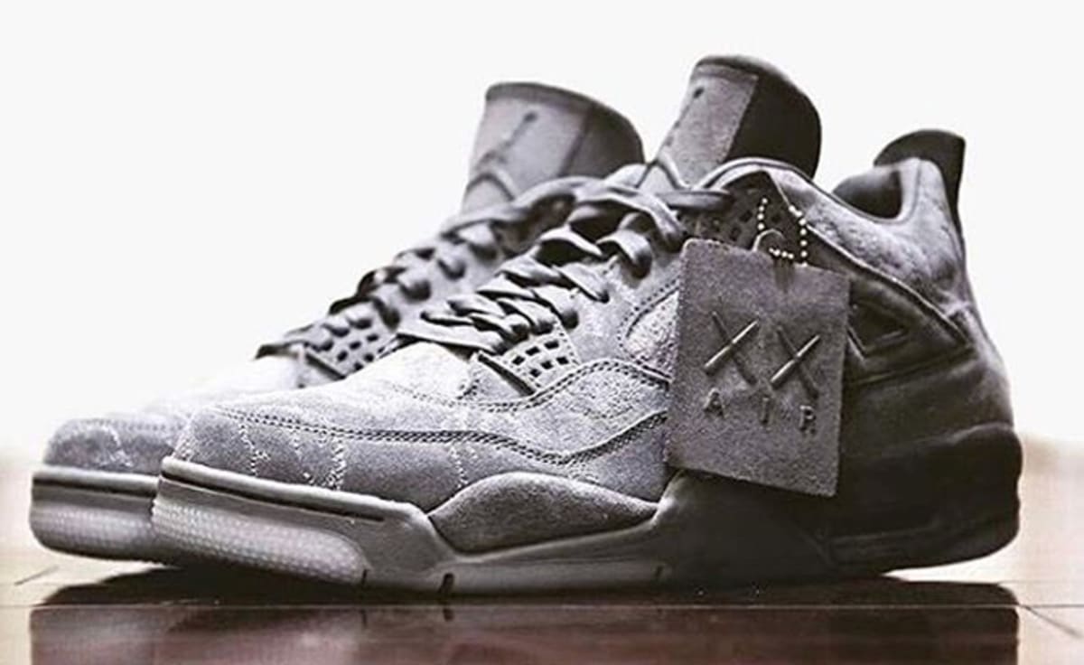 air jordan iv kaws