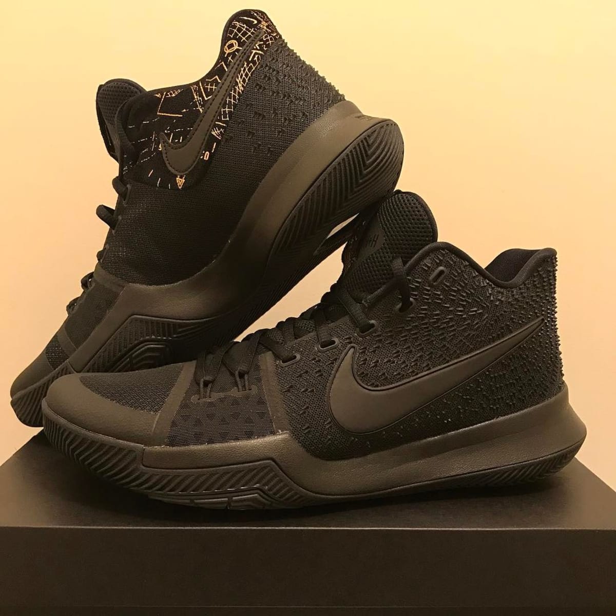 NIKEiD Kyrie 3 Triple Black - The Best Nike ID Kyrie 3 