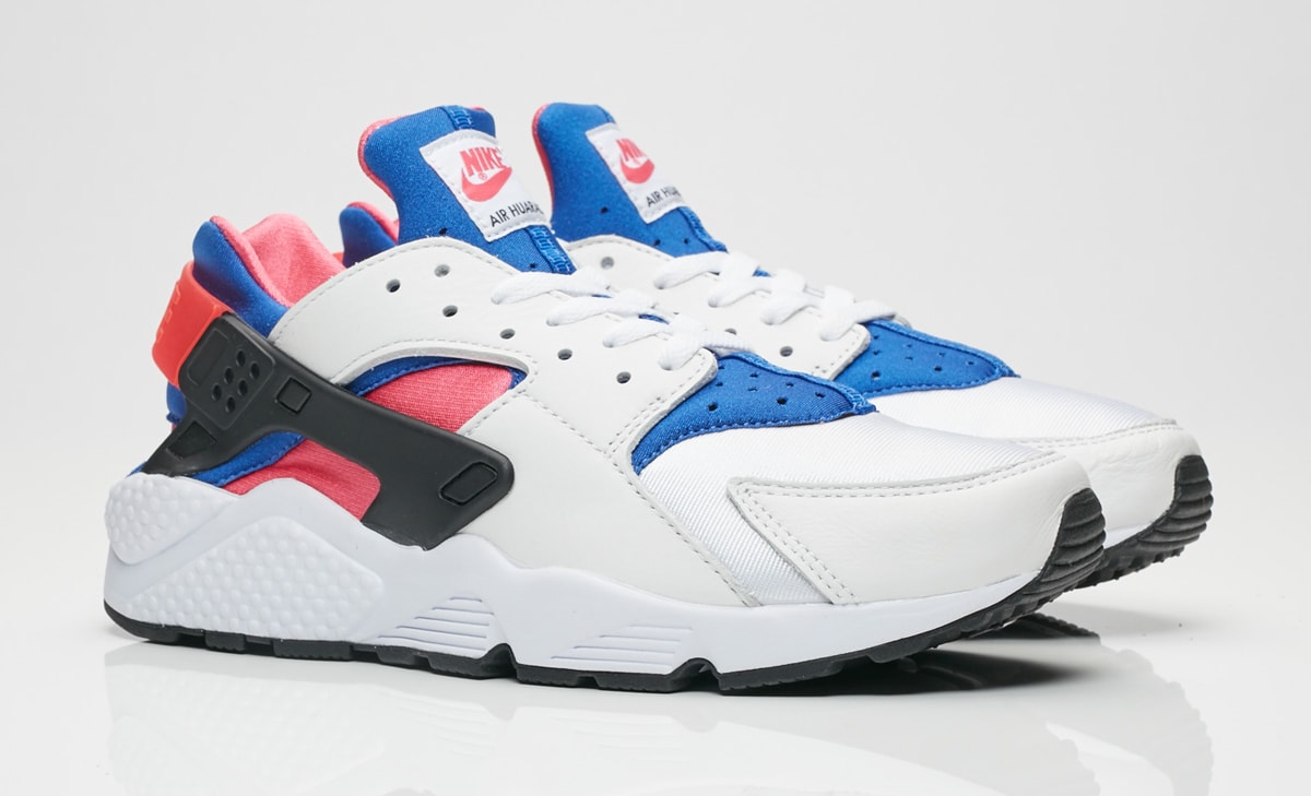 huarache og black white
