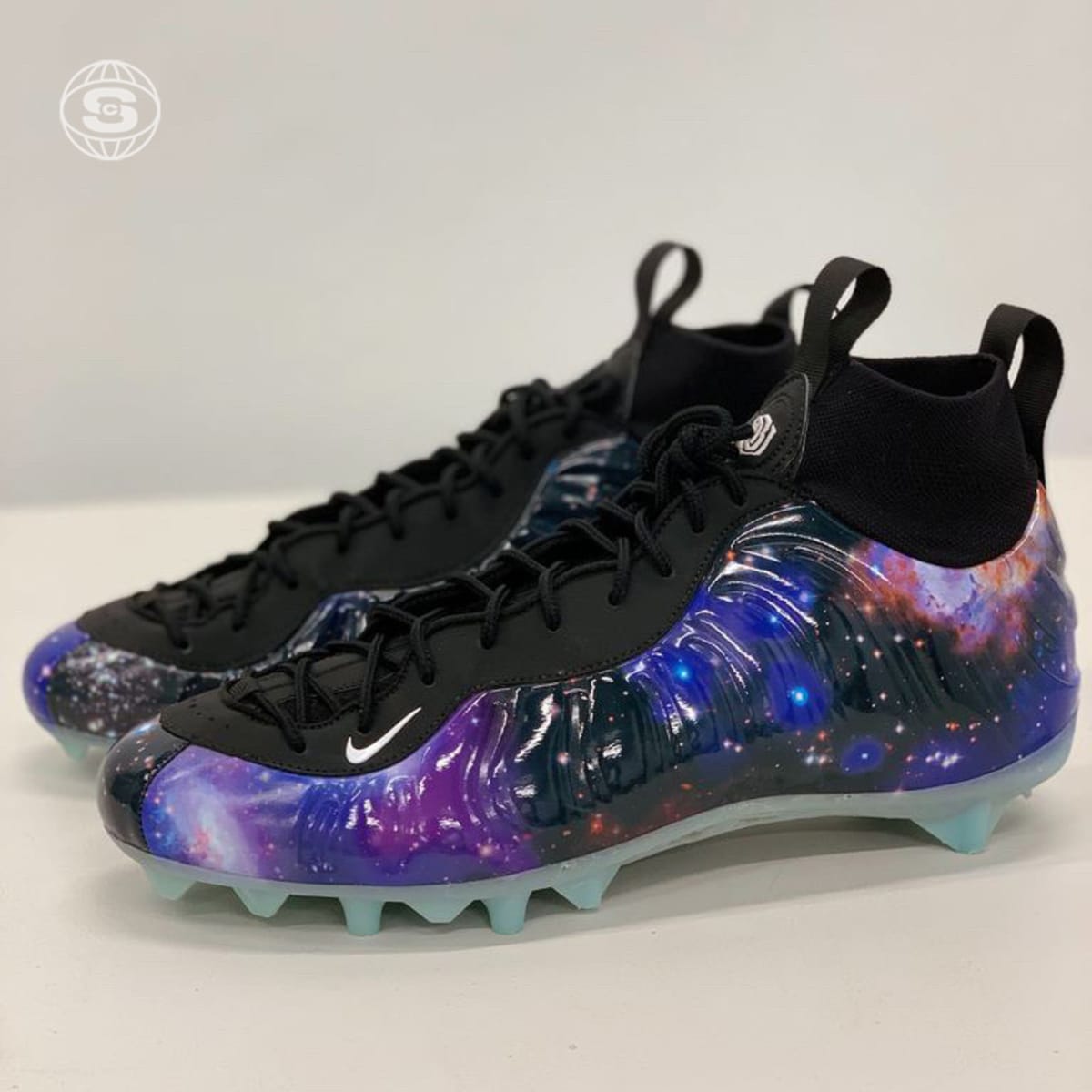 foamposite cleats football obj