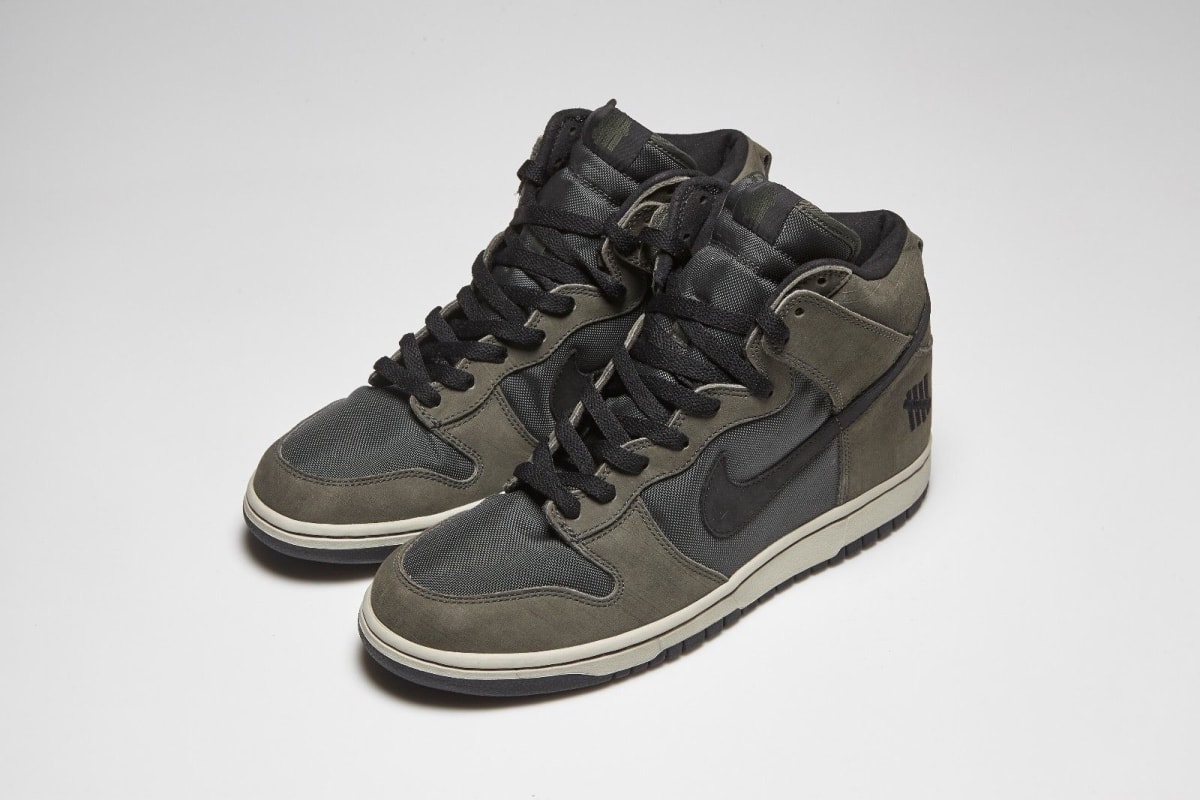 undefeated nike dunk high