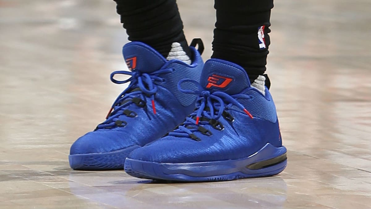 chris paul shoes red