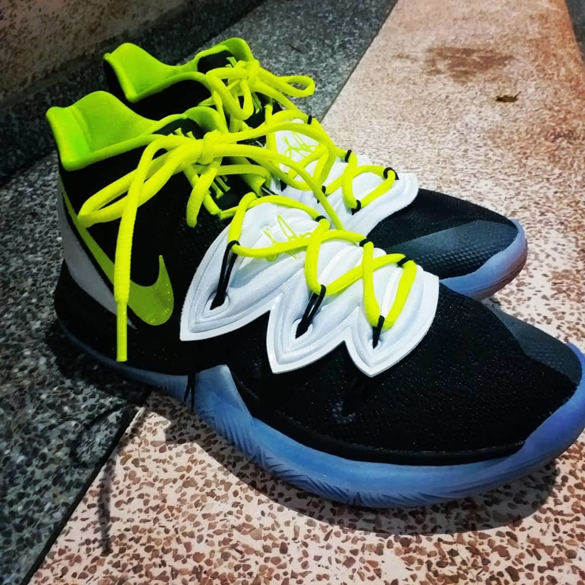 kyrie volt