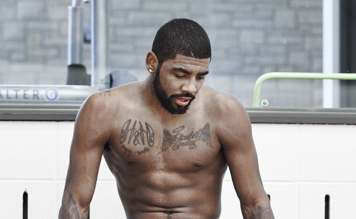 Kyrie Irving Says Nike Kyrie 3s Release in January.