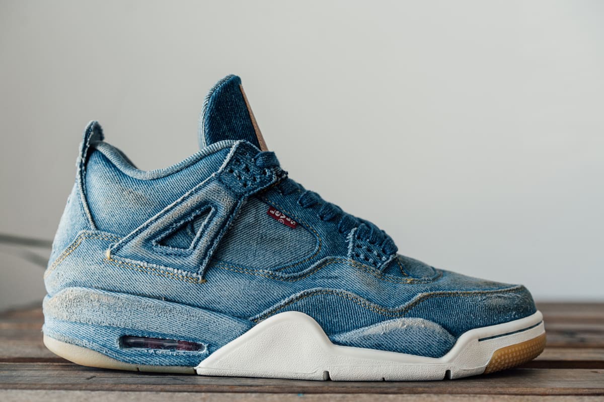 Levi's x Air Jordan 4 No Washes Custom by Regular Tob - Custom Levi's x