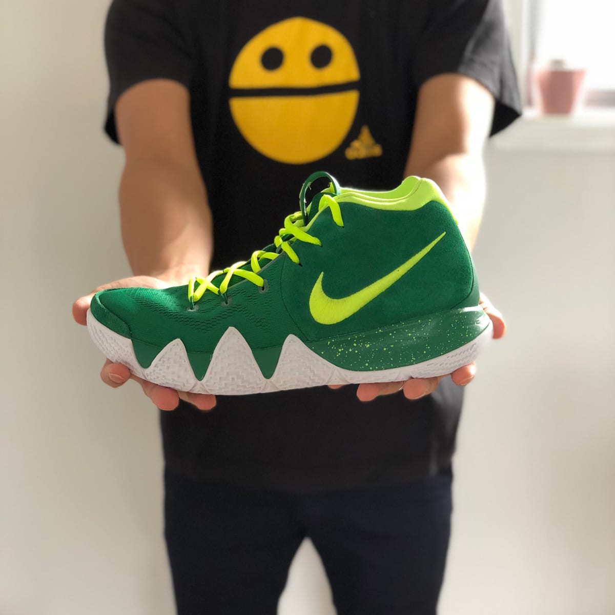 kyrie volt