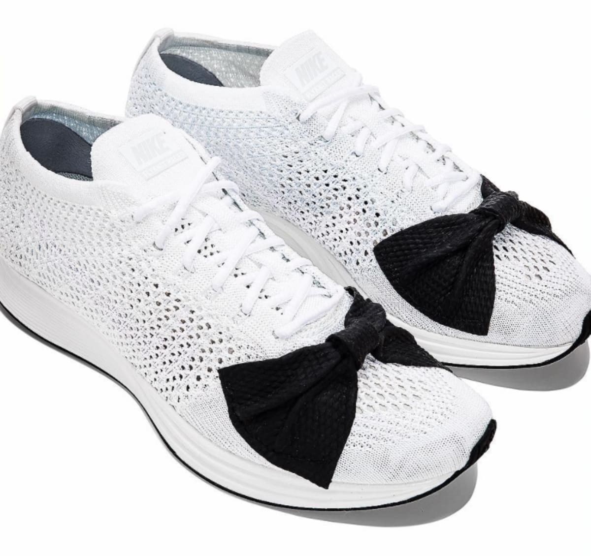 comme des garcons nike trainers