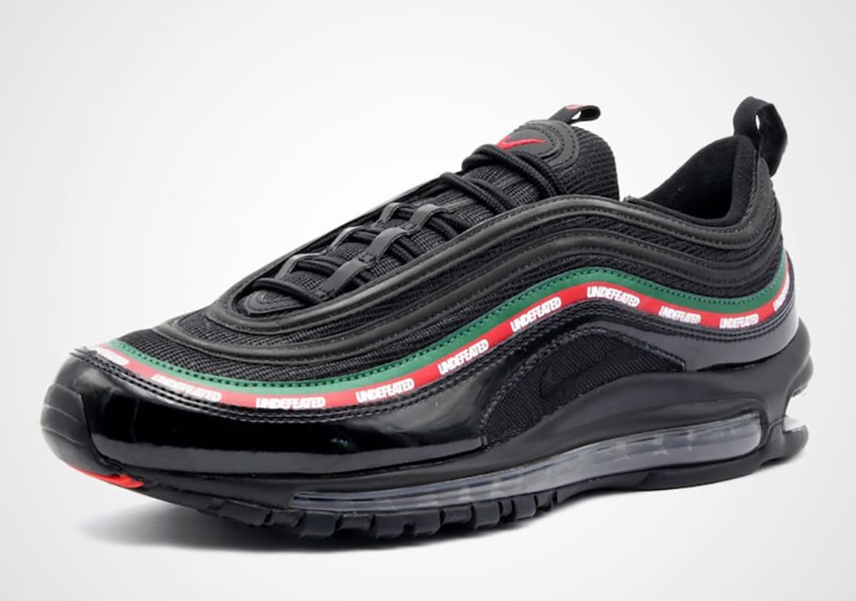 undefeated nike shoes