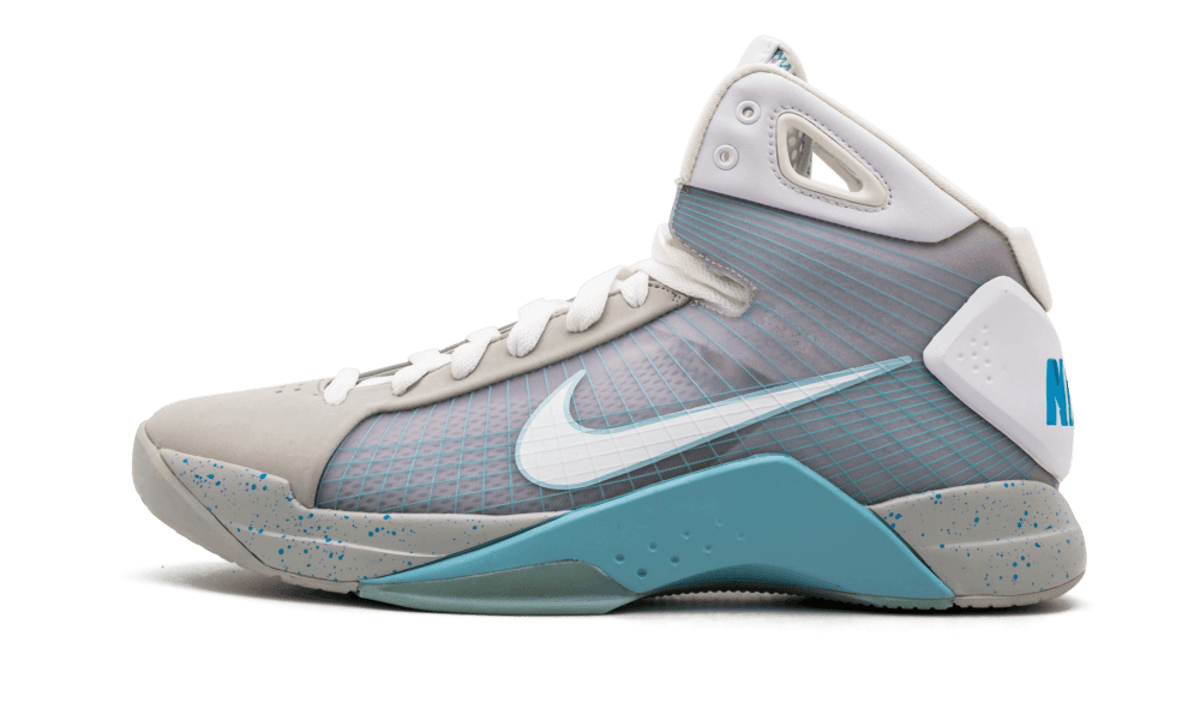 Nike Hyperdunk Supreme �McFly� How Much Are Nike Mag