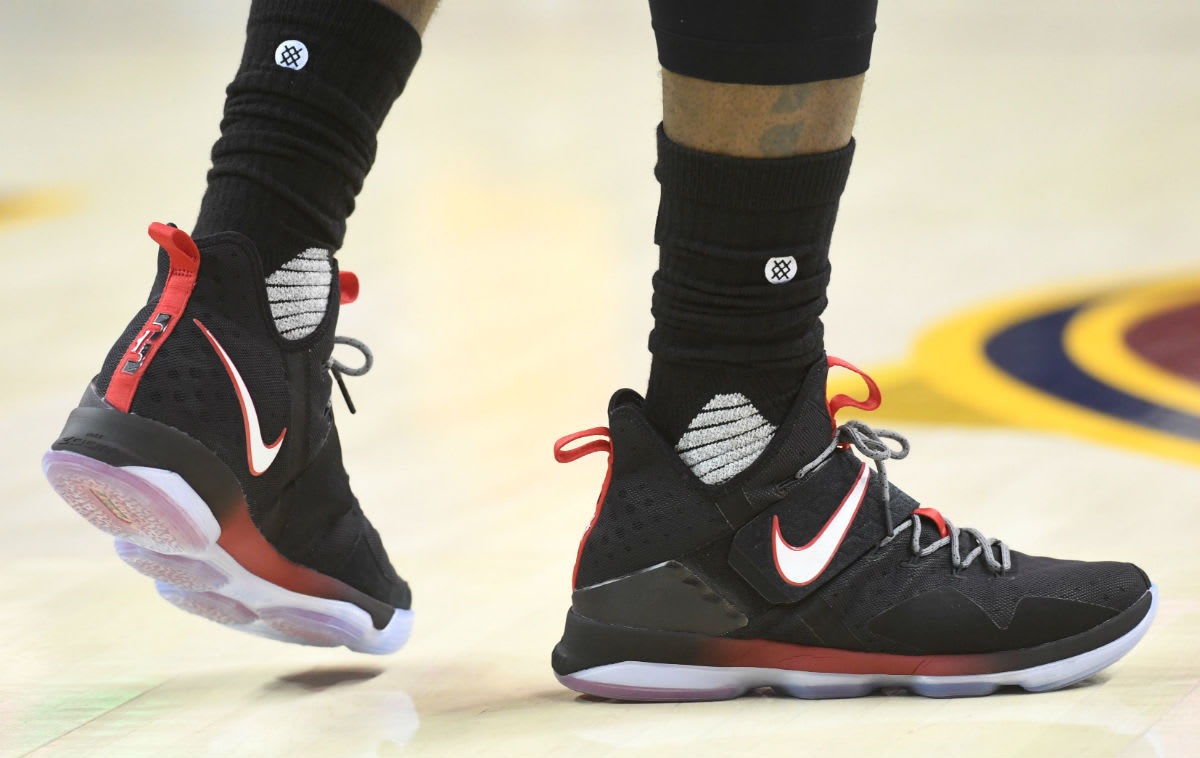 lebron 14 black and red