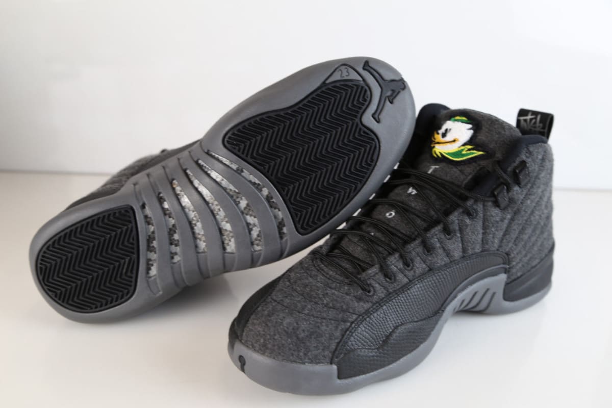 tinker hatfield autograph