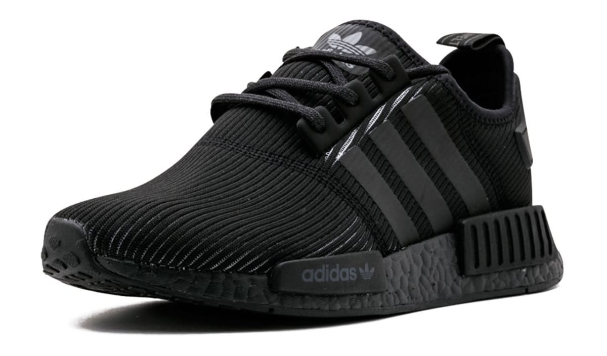 full black nmds