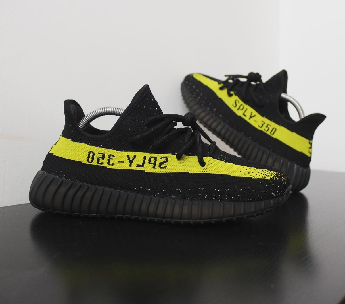 yeezy yellow black