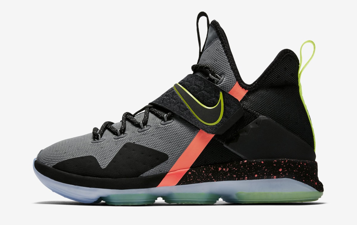 lebron lockdown shoes