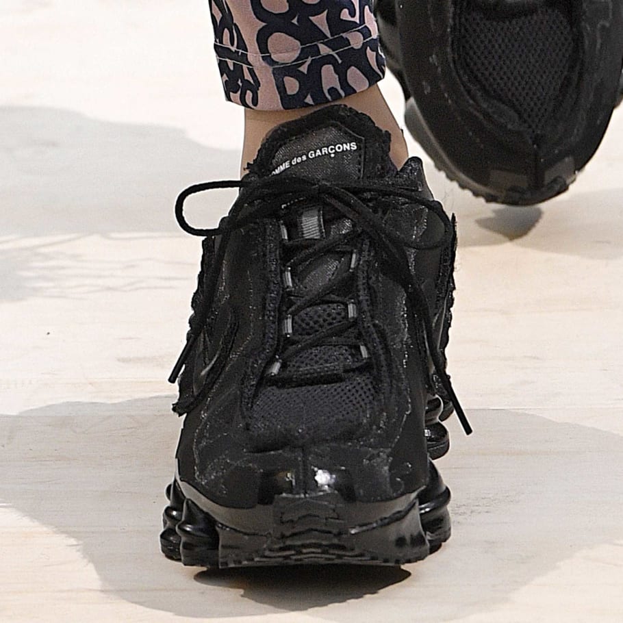 cdg nike shox black