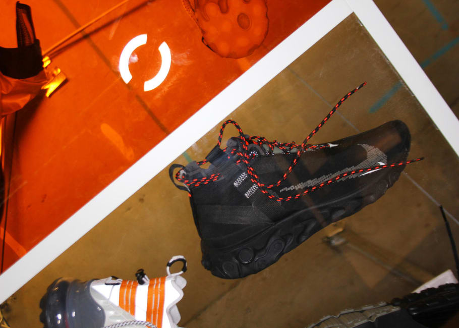 nike ispa react lw wr mid