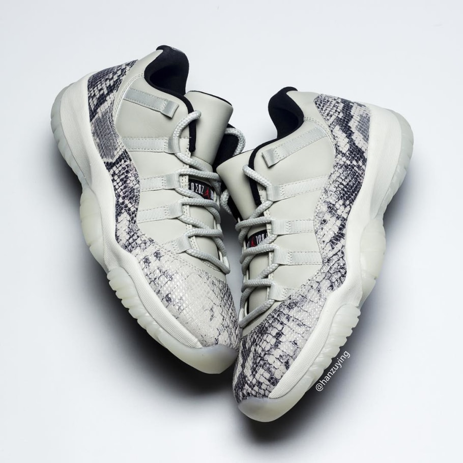 white snakeskin jordan 11
