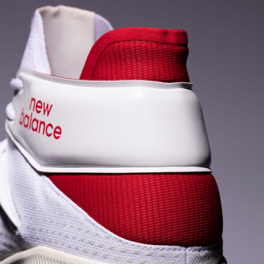 new balance omn1s red