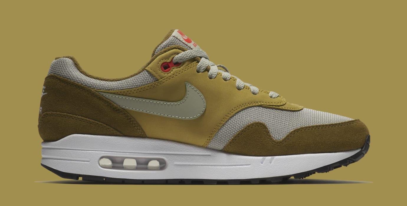 nike air max 1 green curry