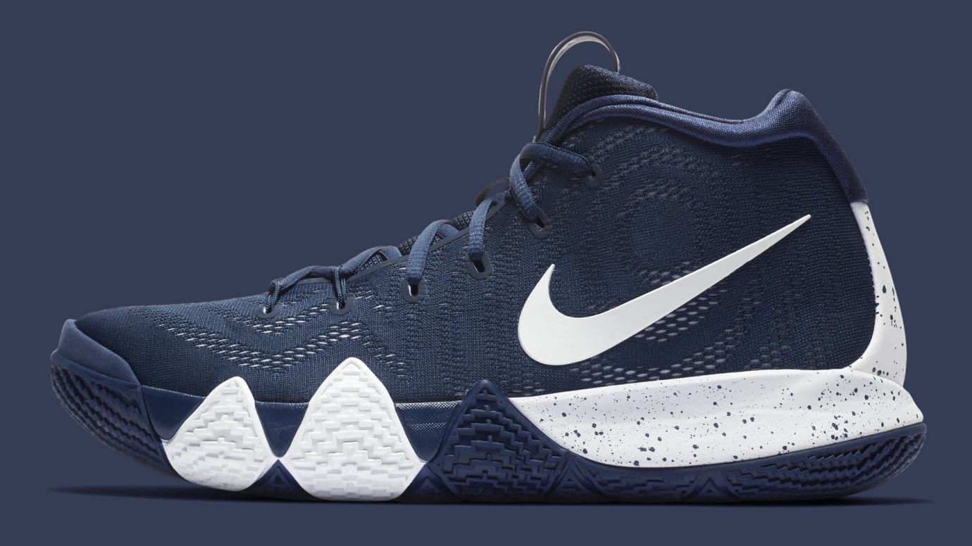 kyrie 4 team shoes