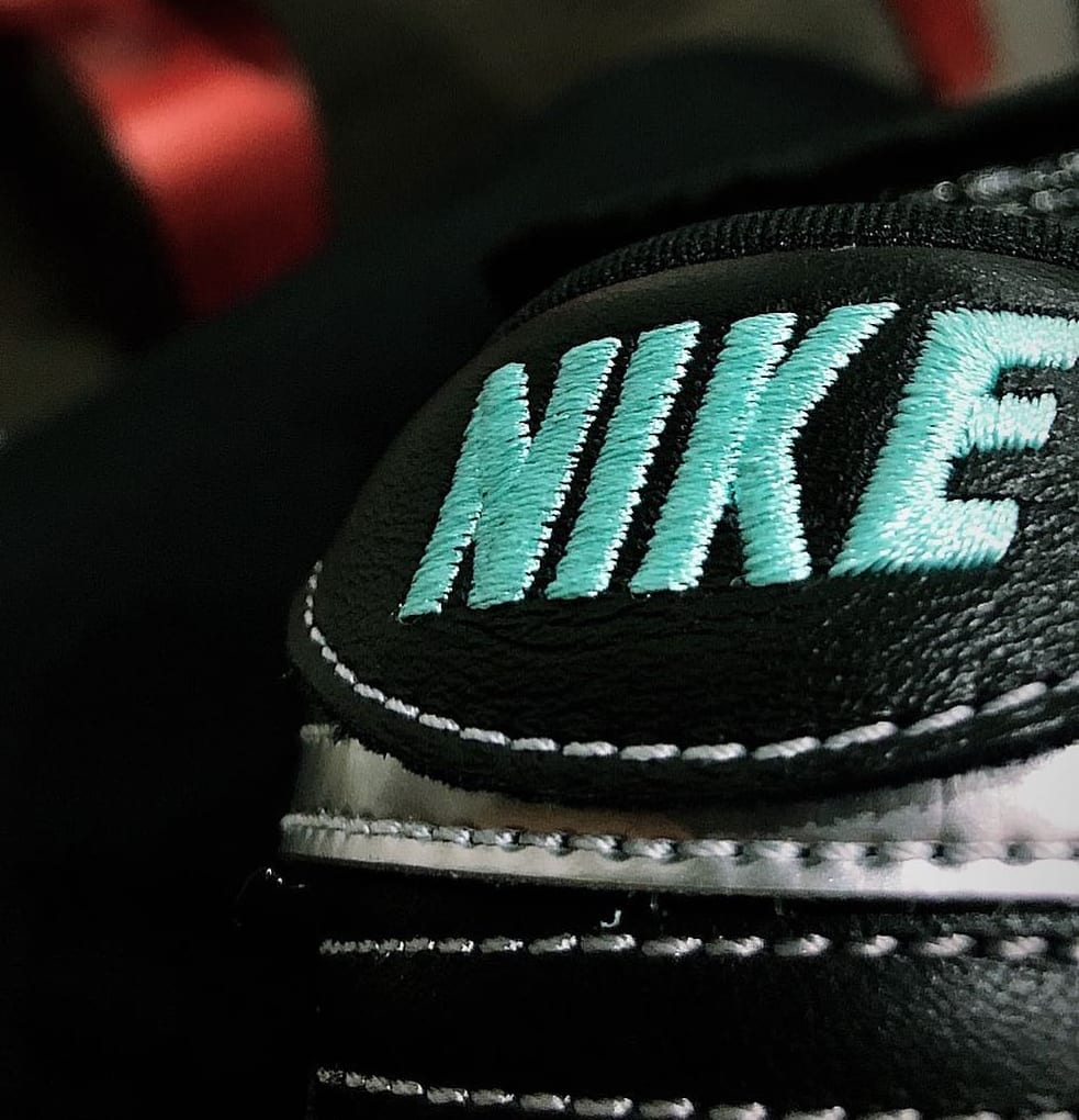 Diamond Supply Co. x Nike SB Dunk Low 'Tiffany' 2018 Release Date ...