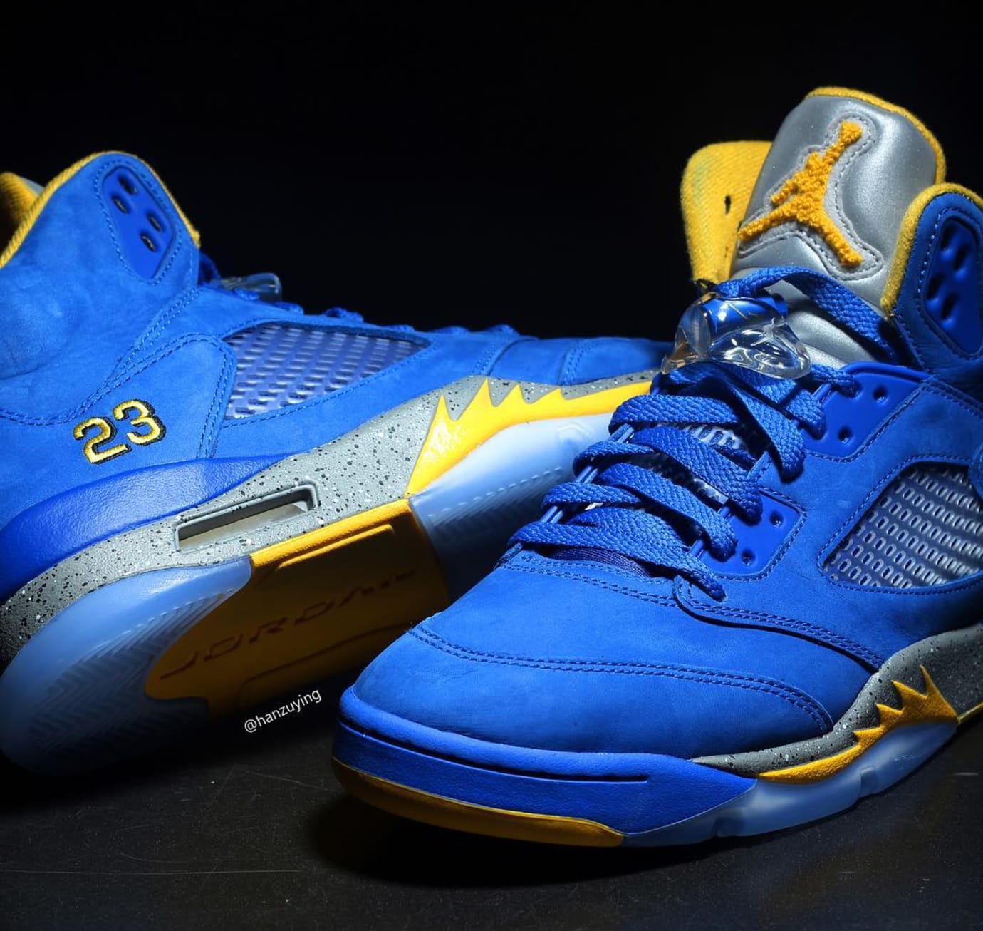 blue and yellow 5s outfit