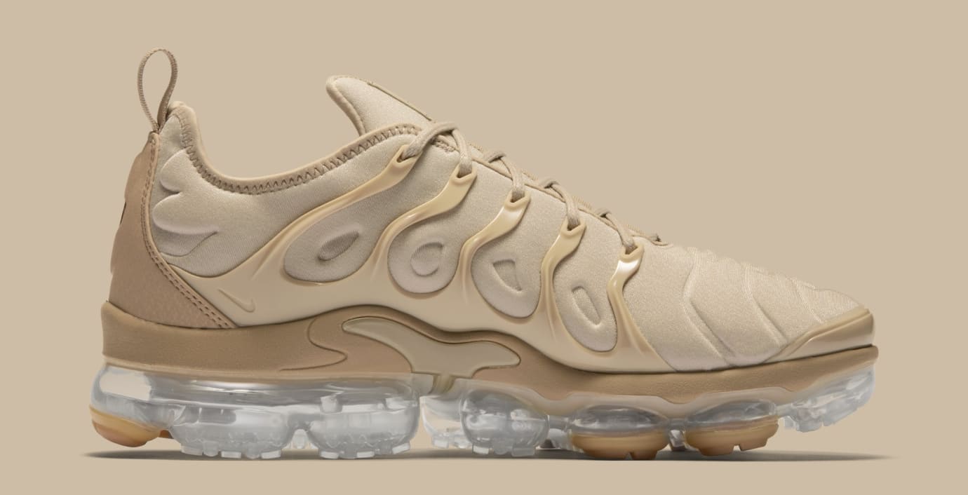 nike vapormax plus beige