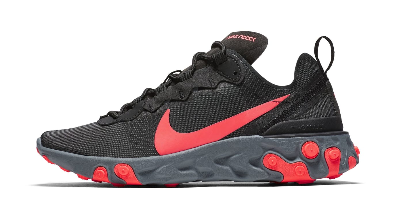 nike react element black and grey