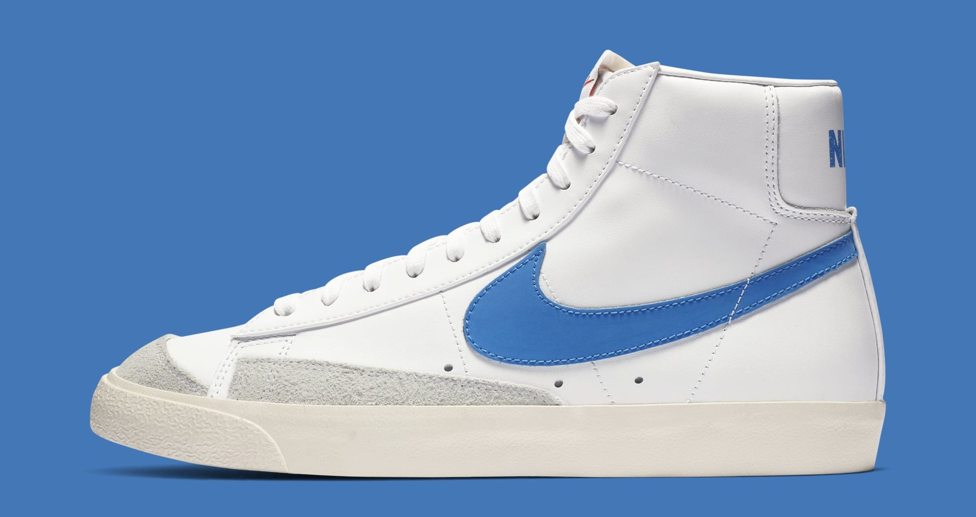 nike blazer mid 77 pacific blue on feet