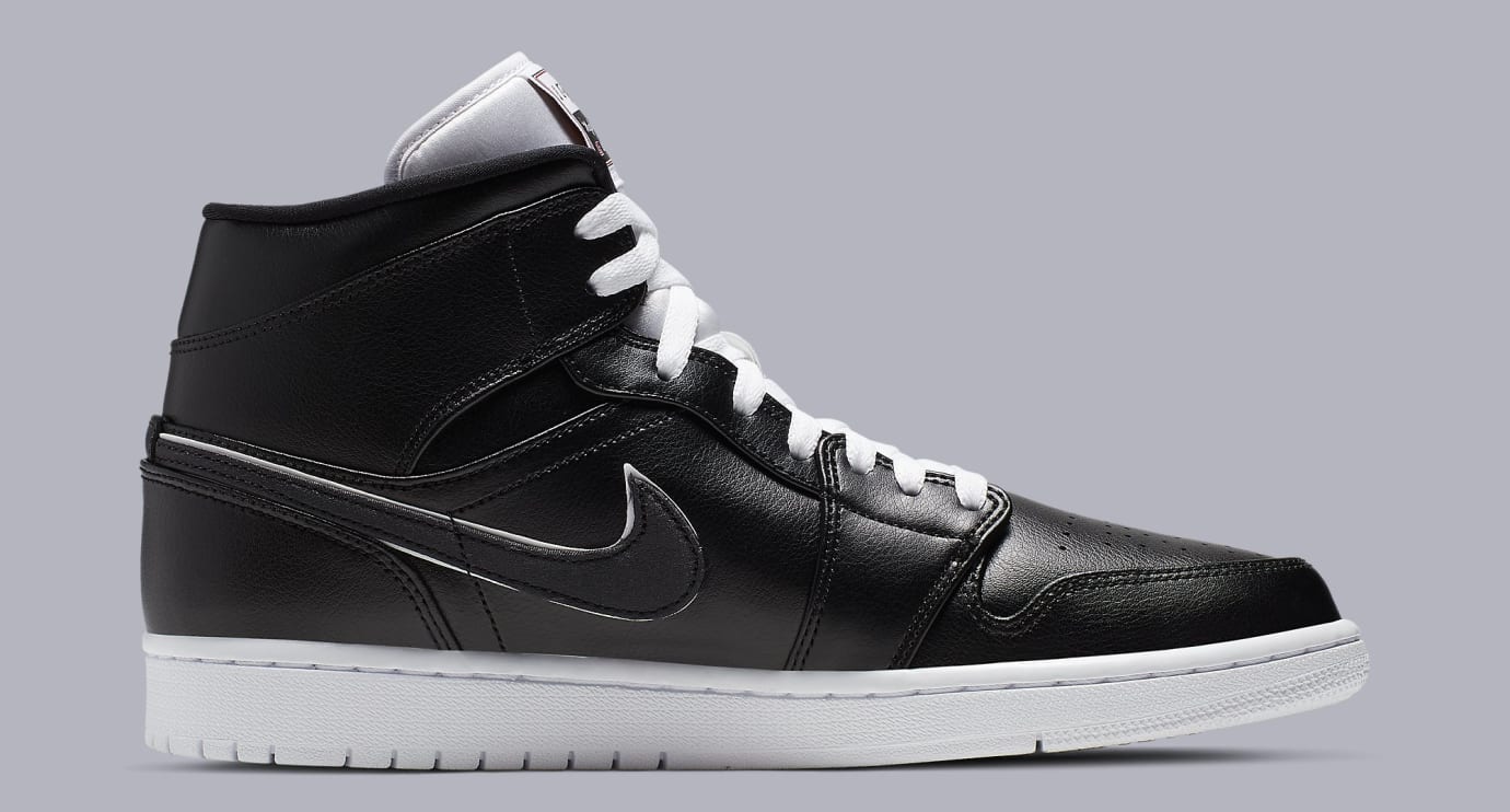 jordan 1 black white sole