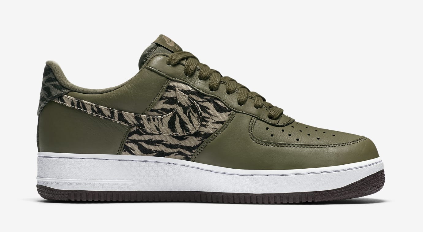 Nike Air Force 1 Low 'Olive' AQ4131-200 'Black' AQ4131-001 Release ... Nike Air Force 1 Low 'Olive' AQ4131-200 'Black' AQ4131-001 Release ...