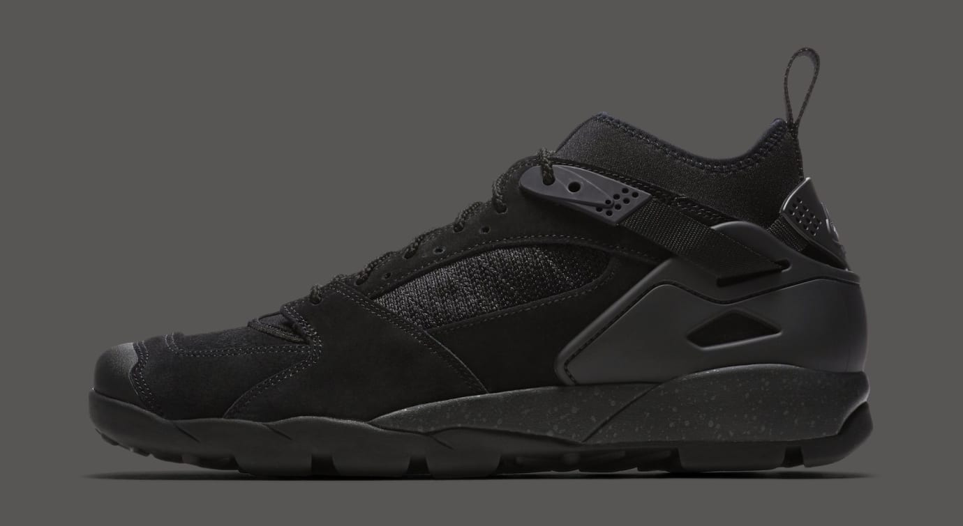 nike revaderchi black