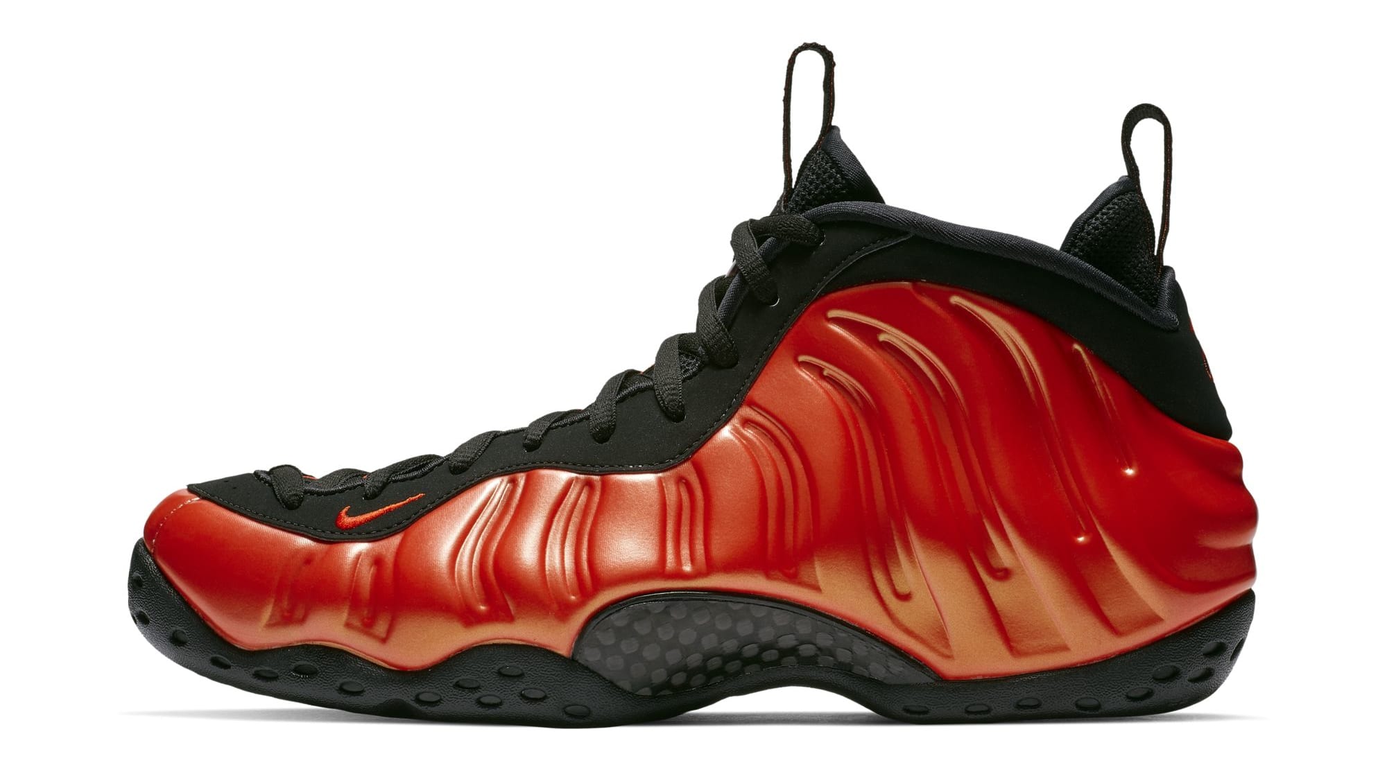 red foams nike
