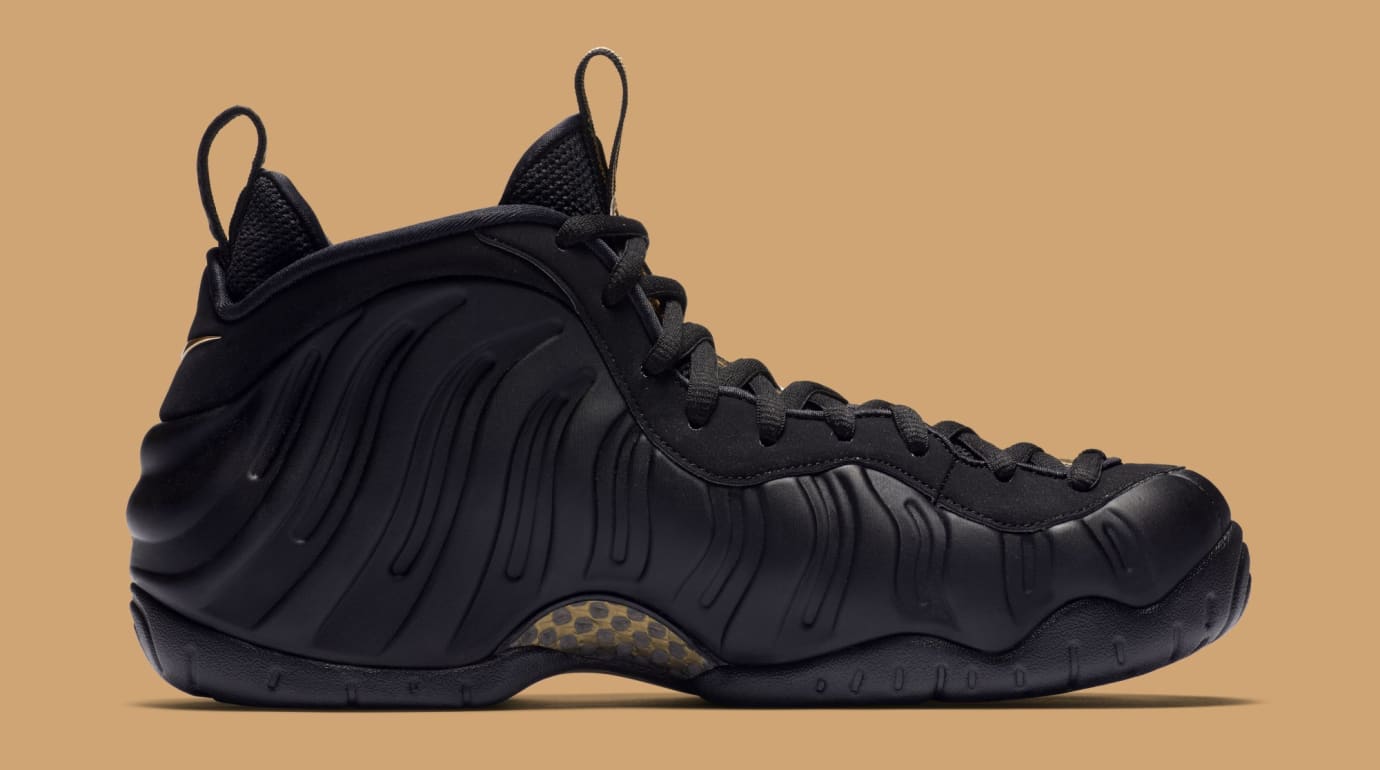 nike air foamposite pro black metallic gold