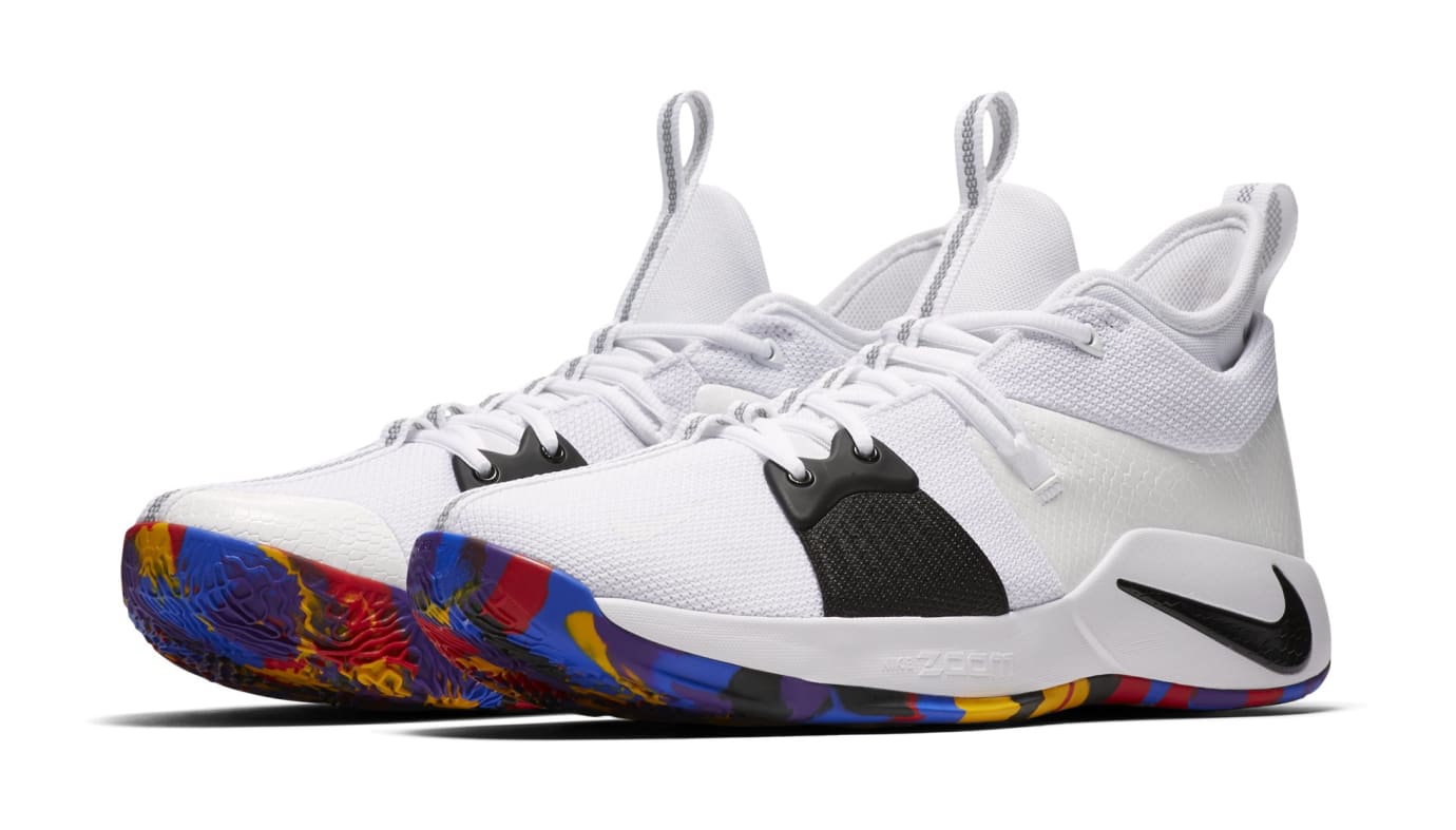 kyrie 4 march madness price