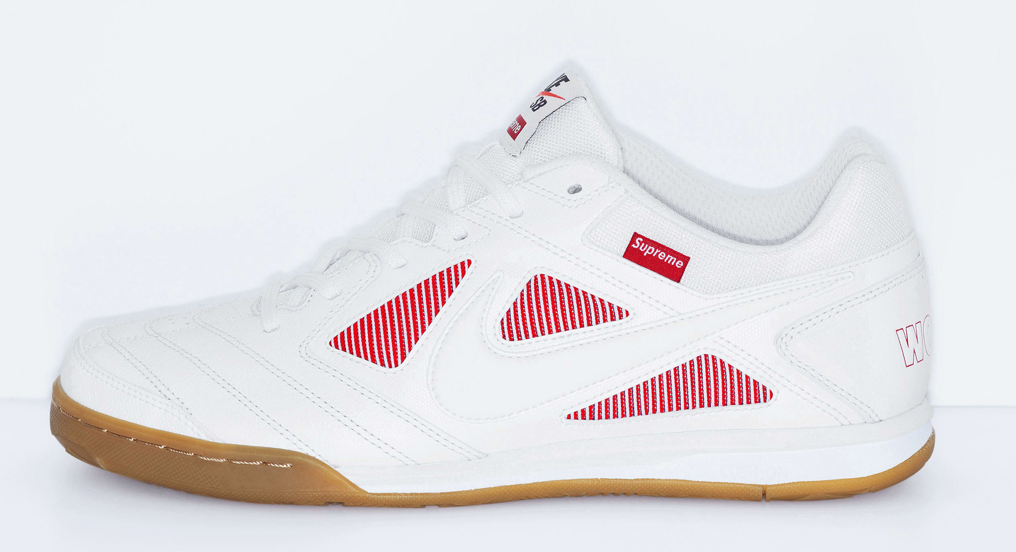 supreme indoor soccer shoes