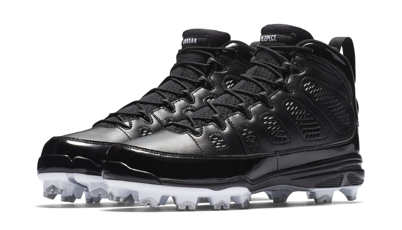 retro 9 cleats