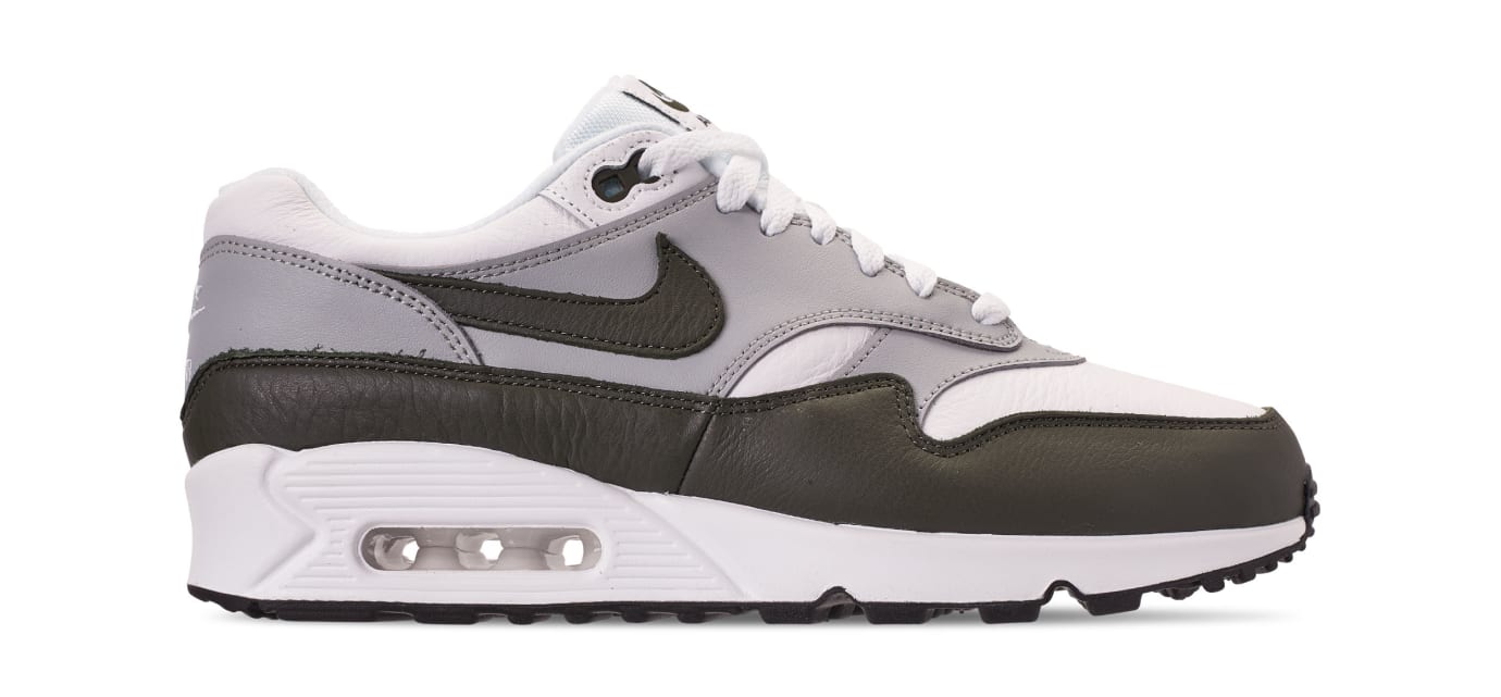 white grey nike air max