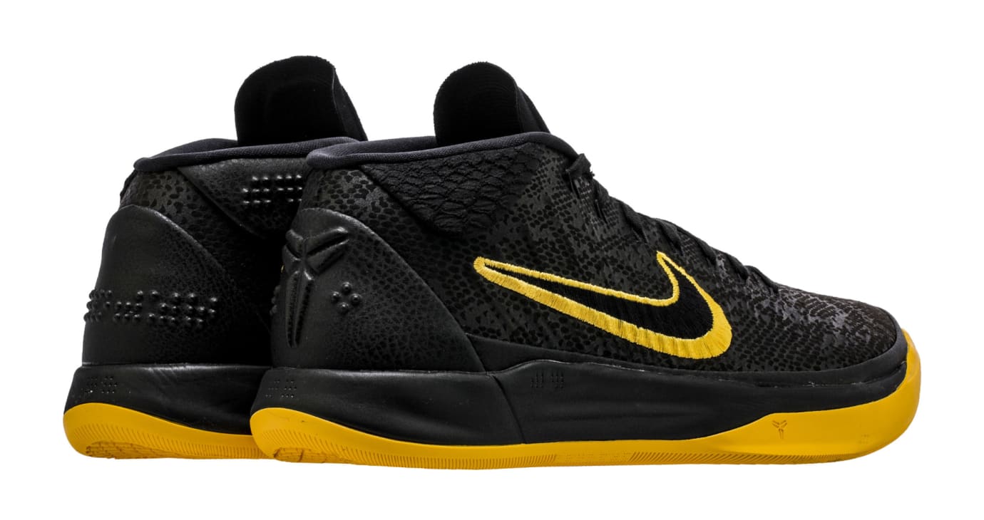 nike kobe mentality black mamba