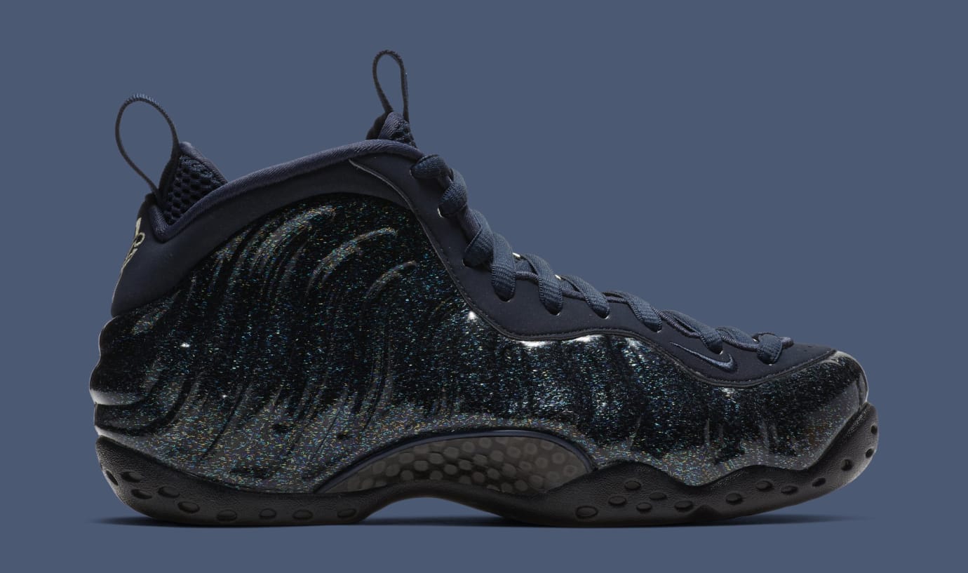 nike air foamposite one obsidian