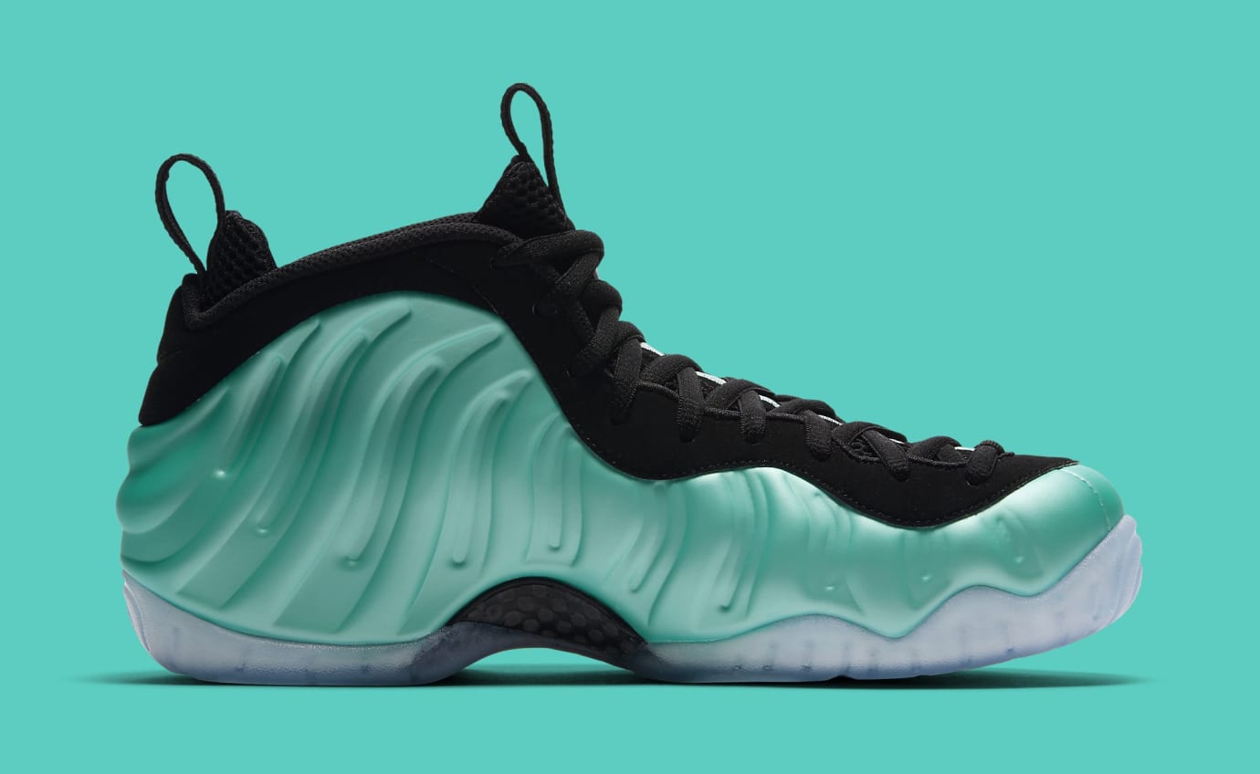 green nike air foamposite