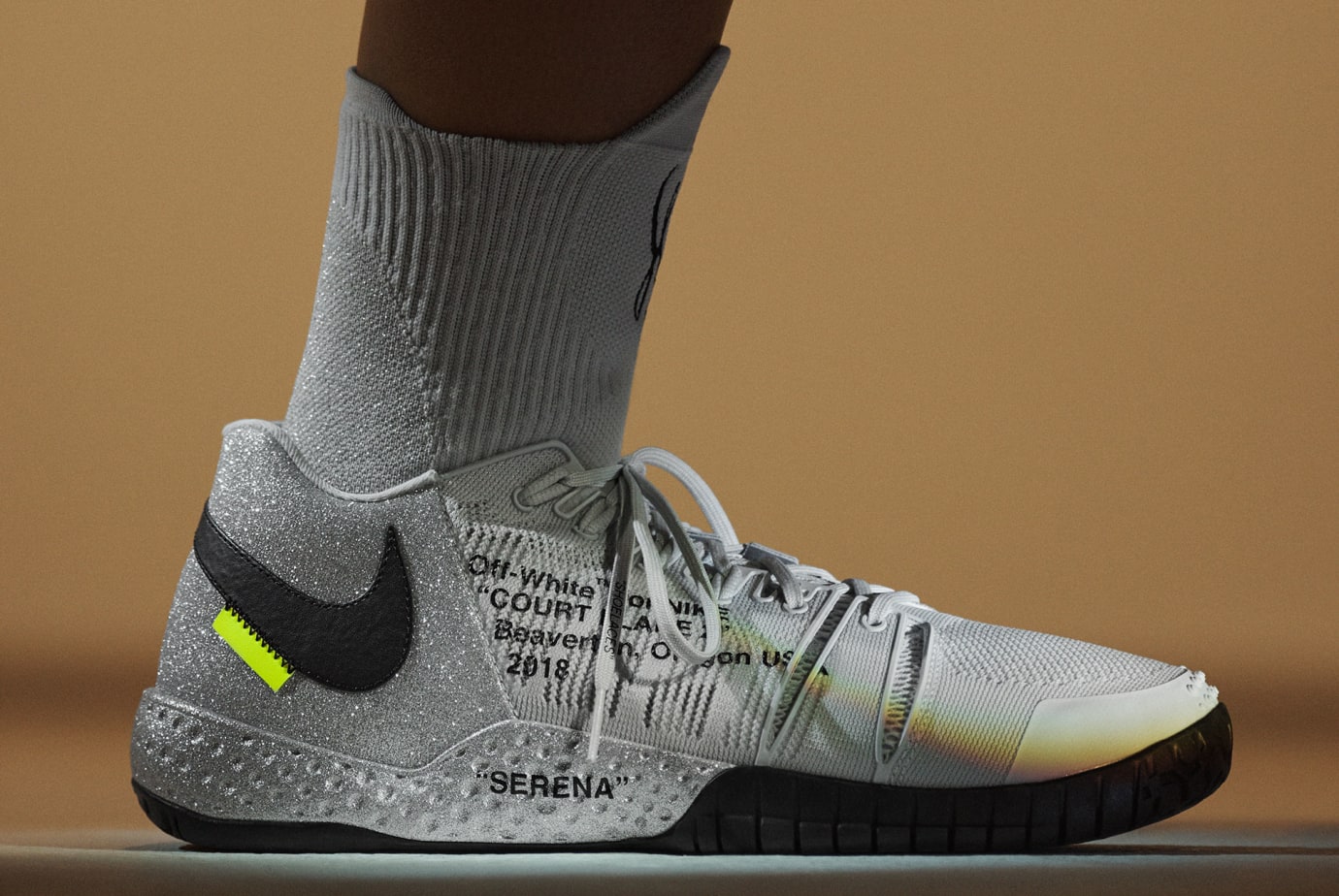 Virgil Abloh x Nike x Serena Williams Queen Collection NikeCourt Flare 2 (lateral)