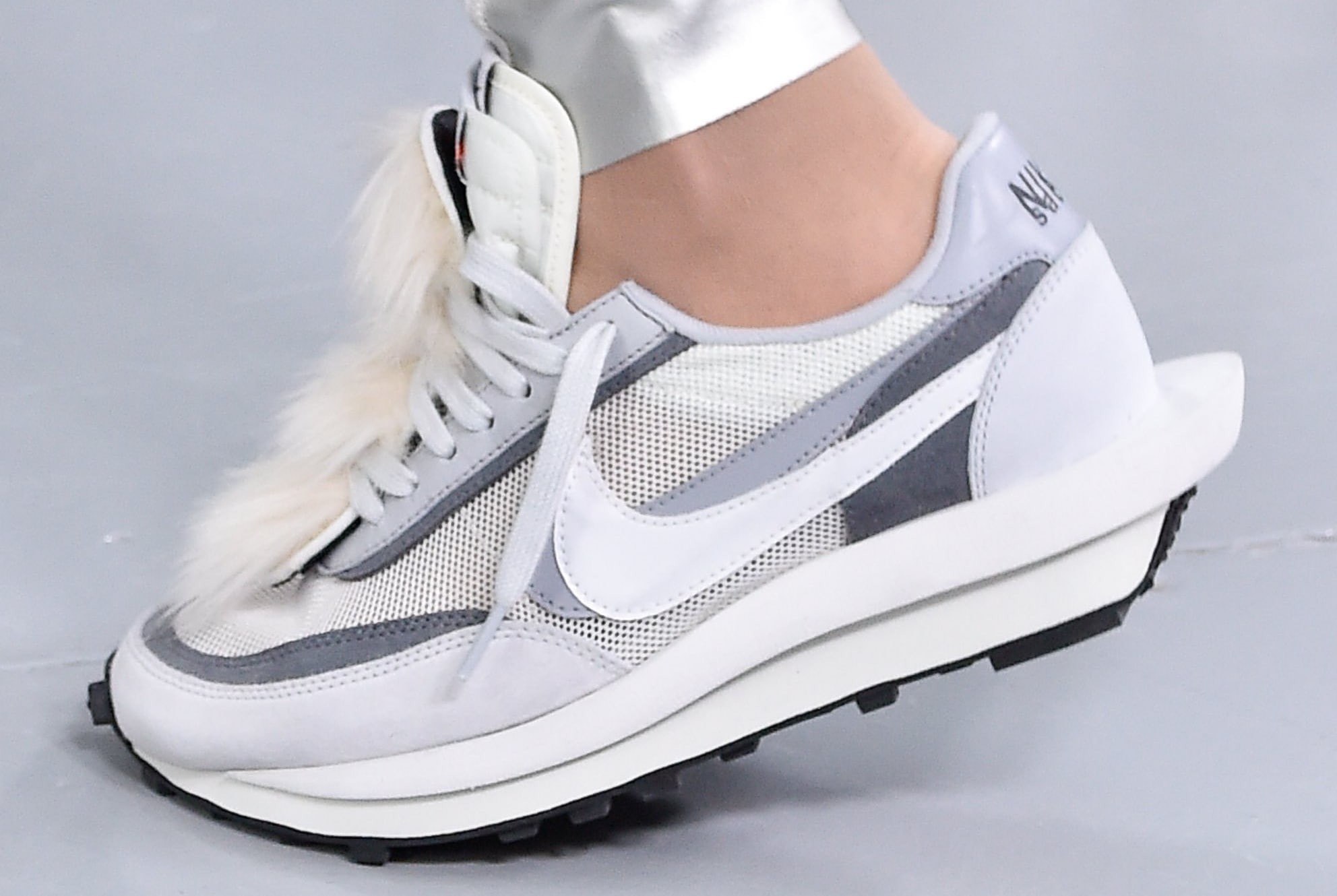 women's nike sacai white