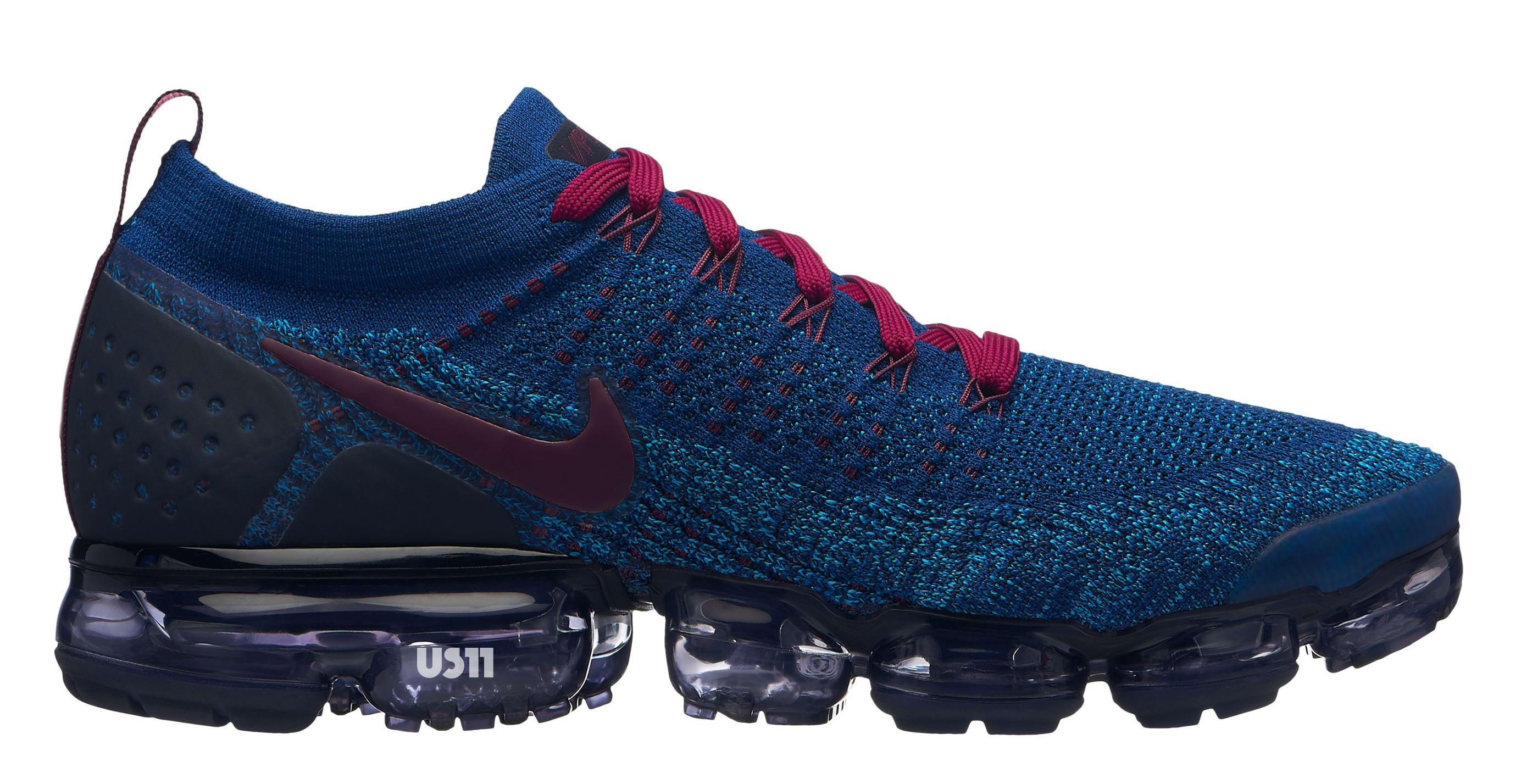 nike vapormax burgundy and blue