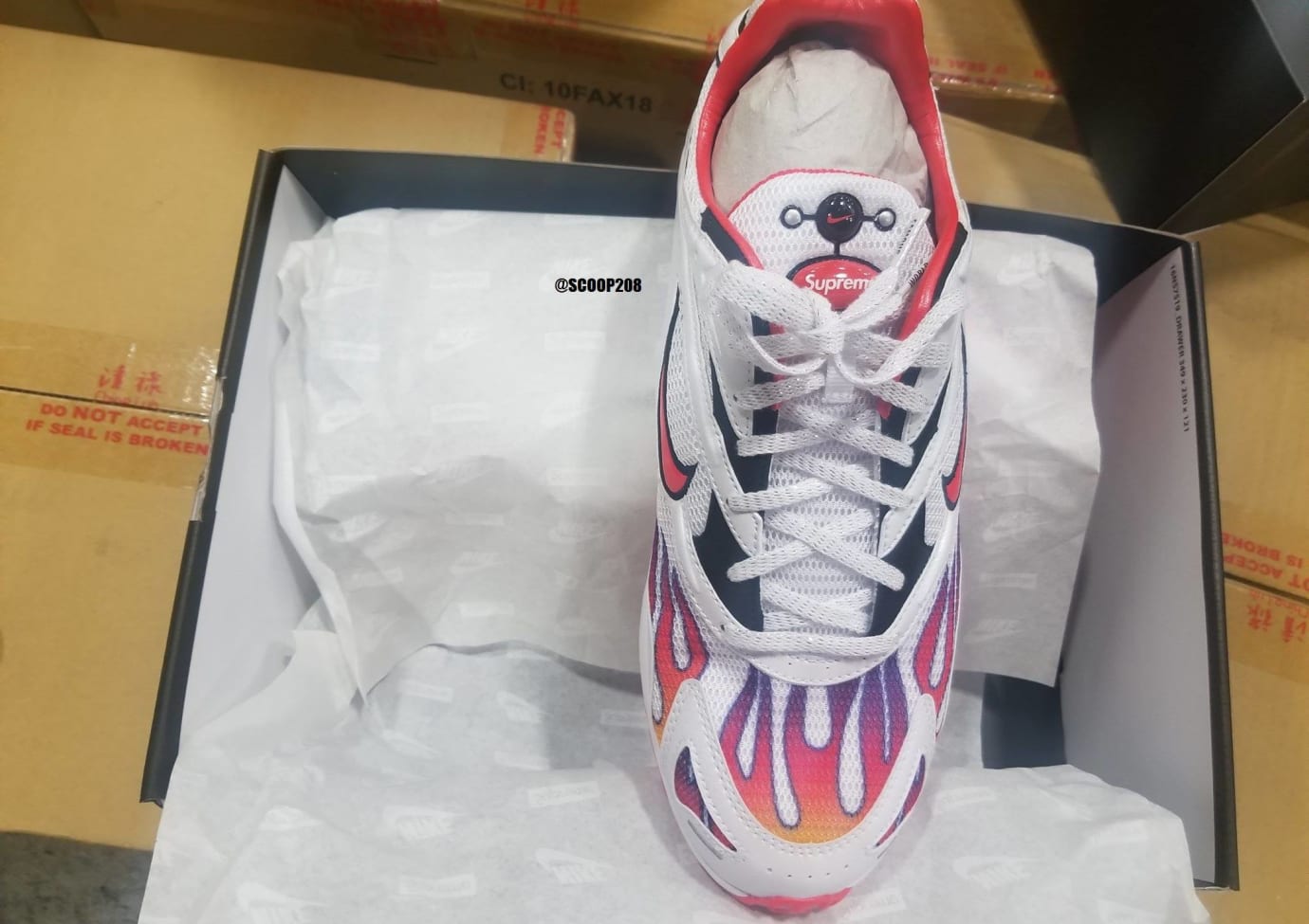 Supreme x Nike Zoom Streak Spectrum Plus Red-Black' AQ1279-100 Images | Sole Collector