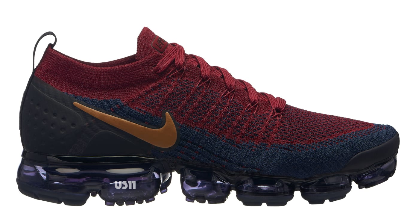 maroon vapormax