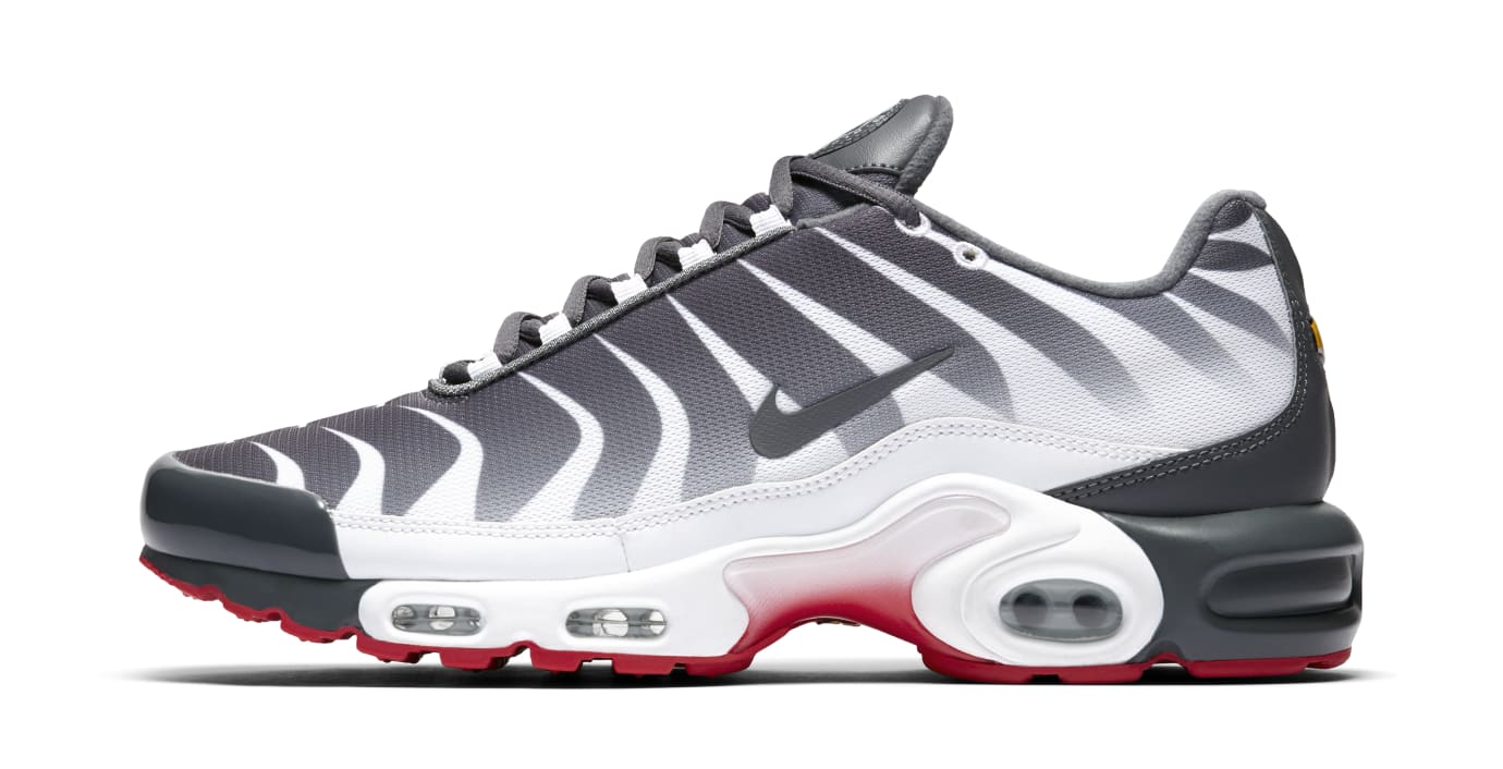 Nike Air Max Plus Before The Bite And After The Bite Release Date Sole Collector