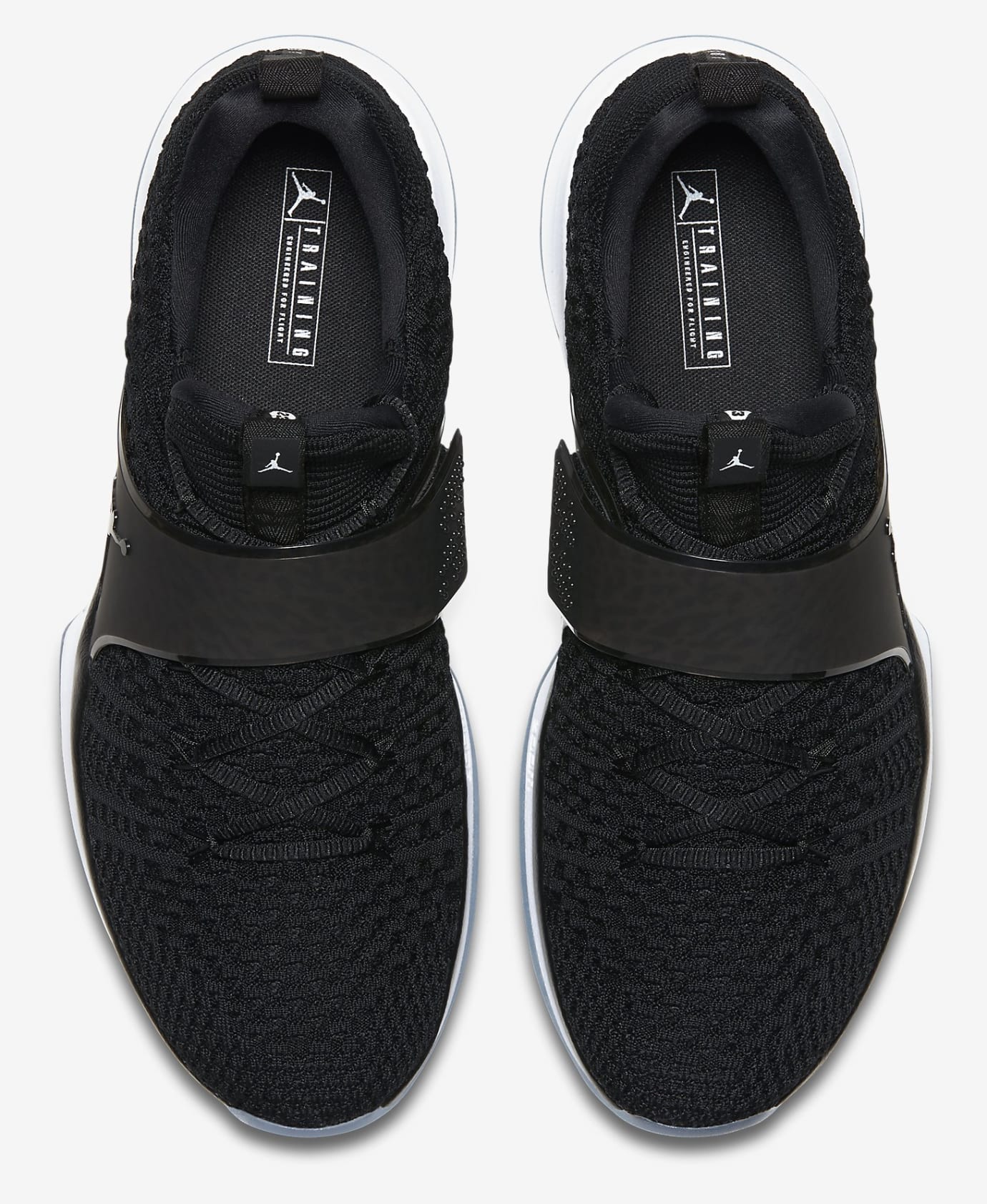 jordan trainer 2 flyknit on feet