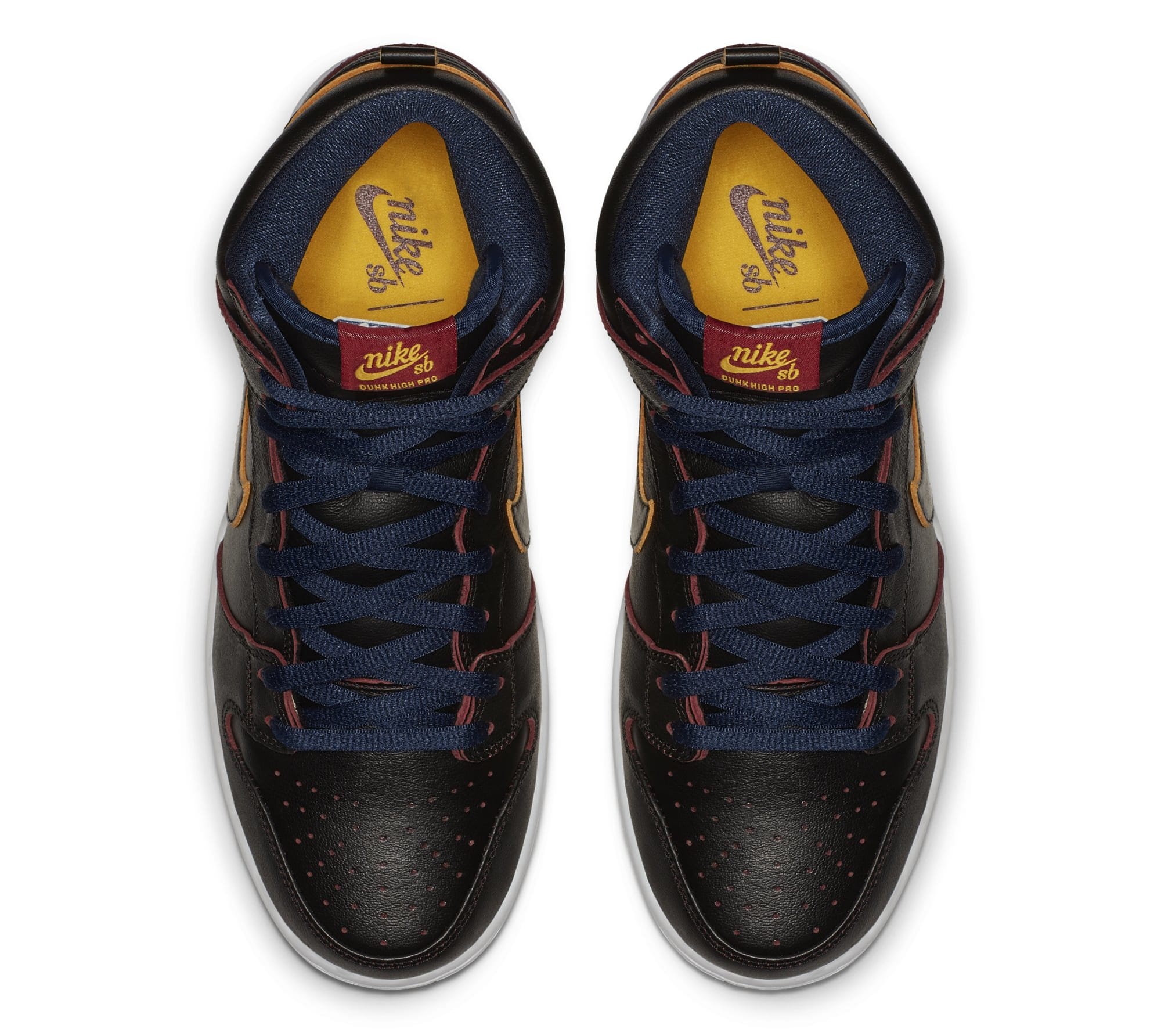 nike sb dunk high cleveland
