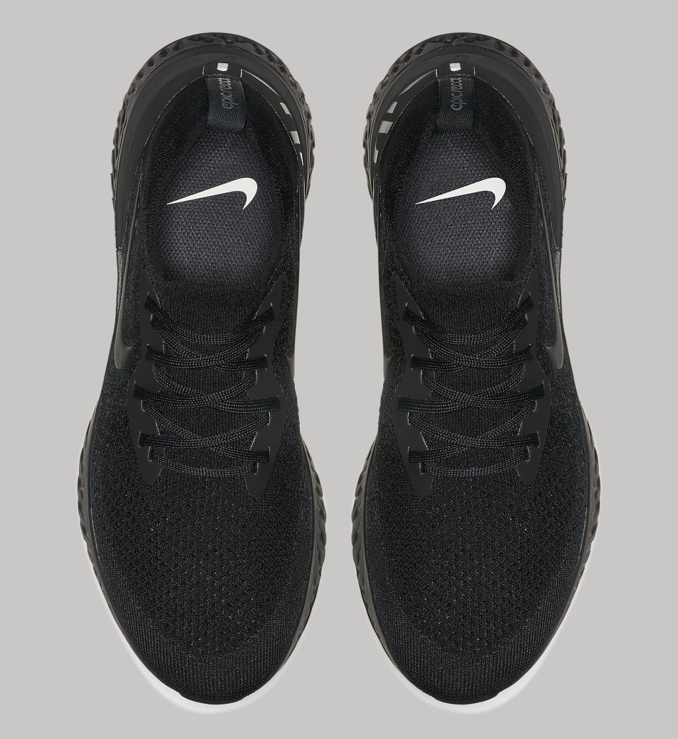 nike vm plus triple black